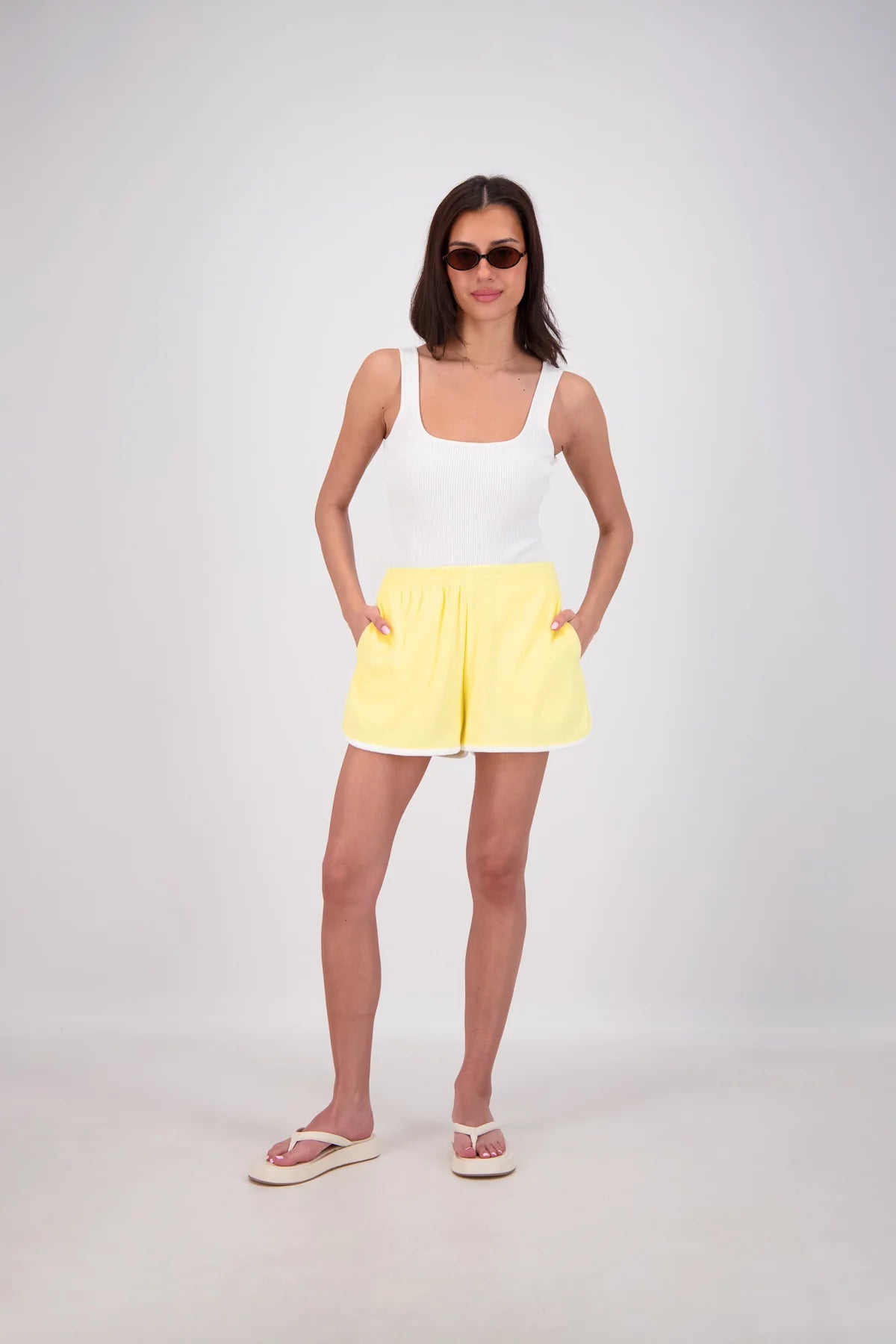 Kuhio Shorts Yellow