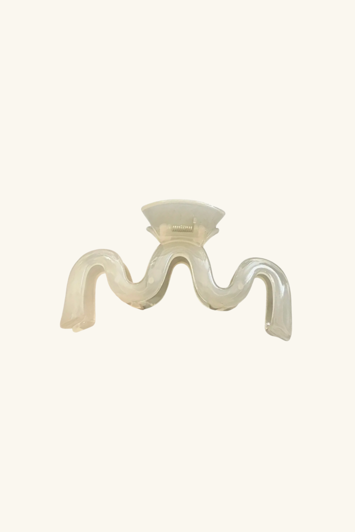Wavy Claw Hair Clip White