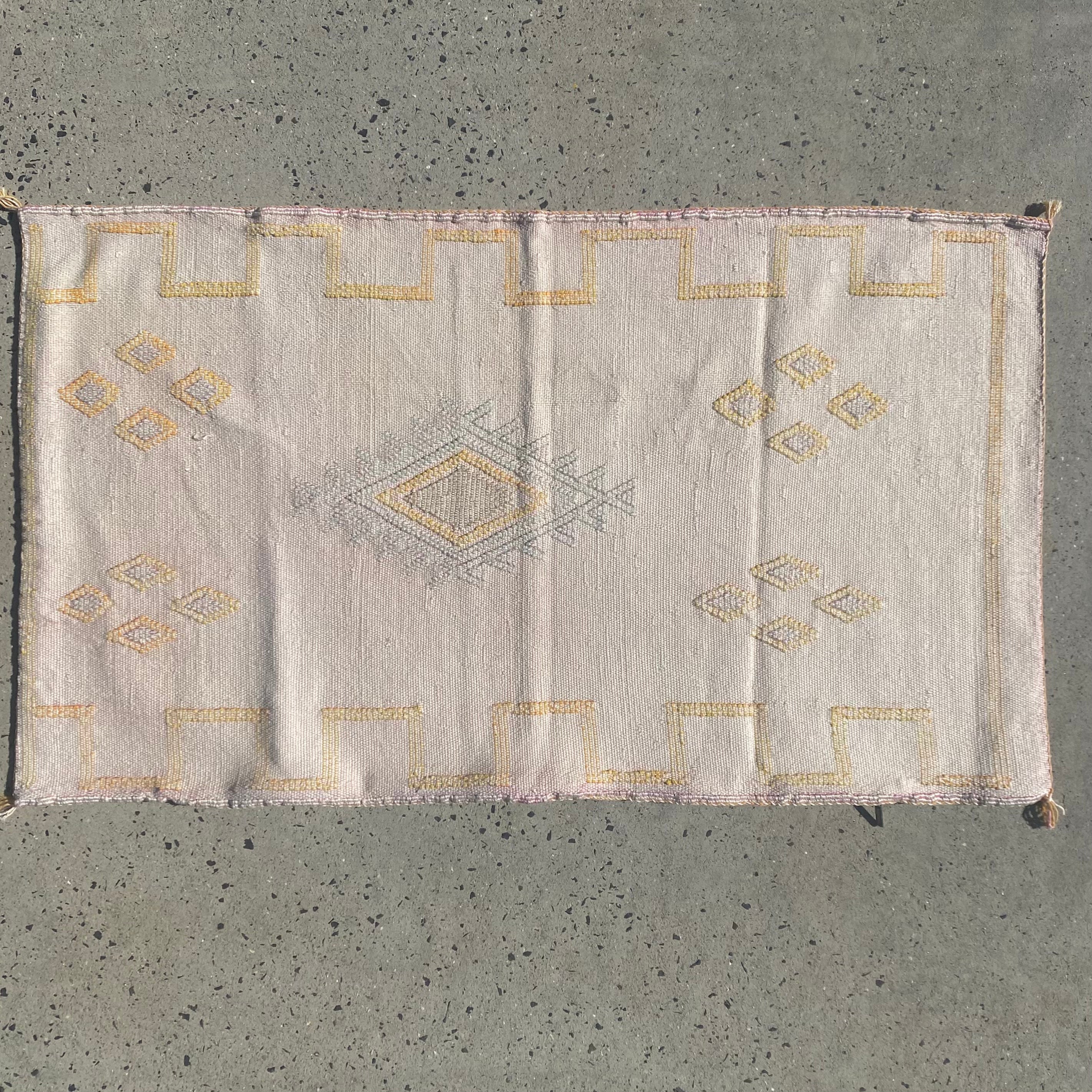 B Grade Cactus Silk Cushion approx 95 x50 - Pale Pink