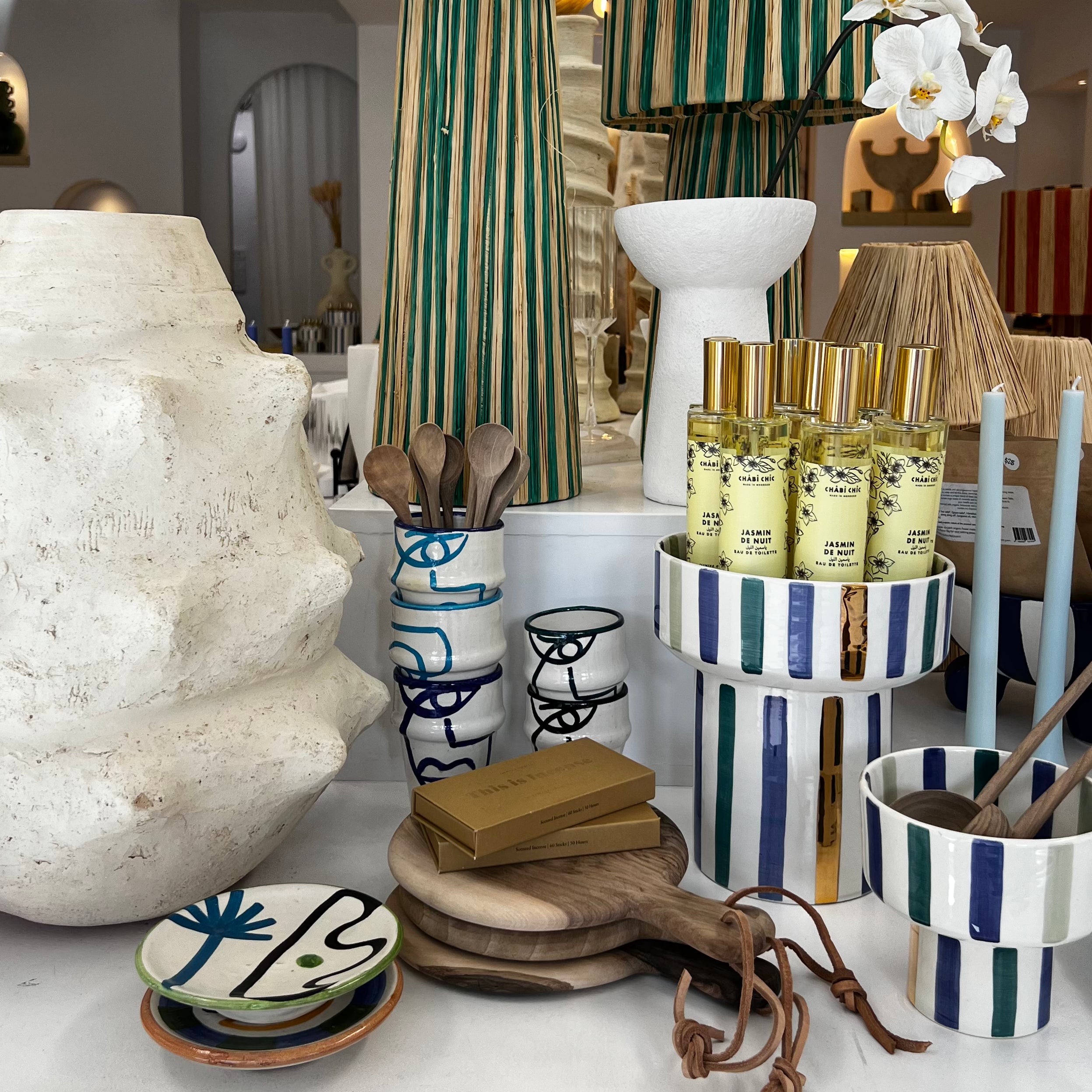 Small Chopping Board - 14cm round,Walnut Wood