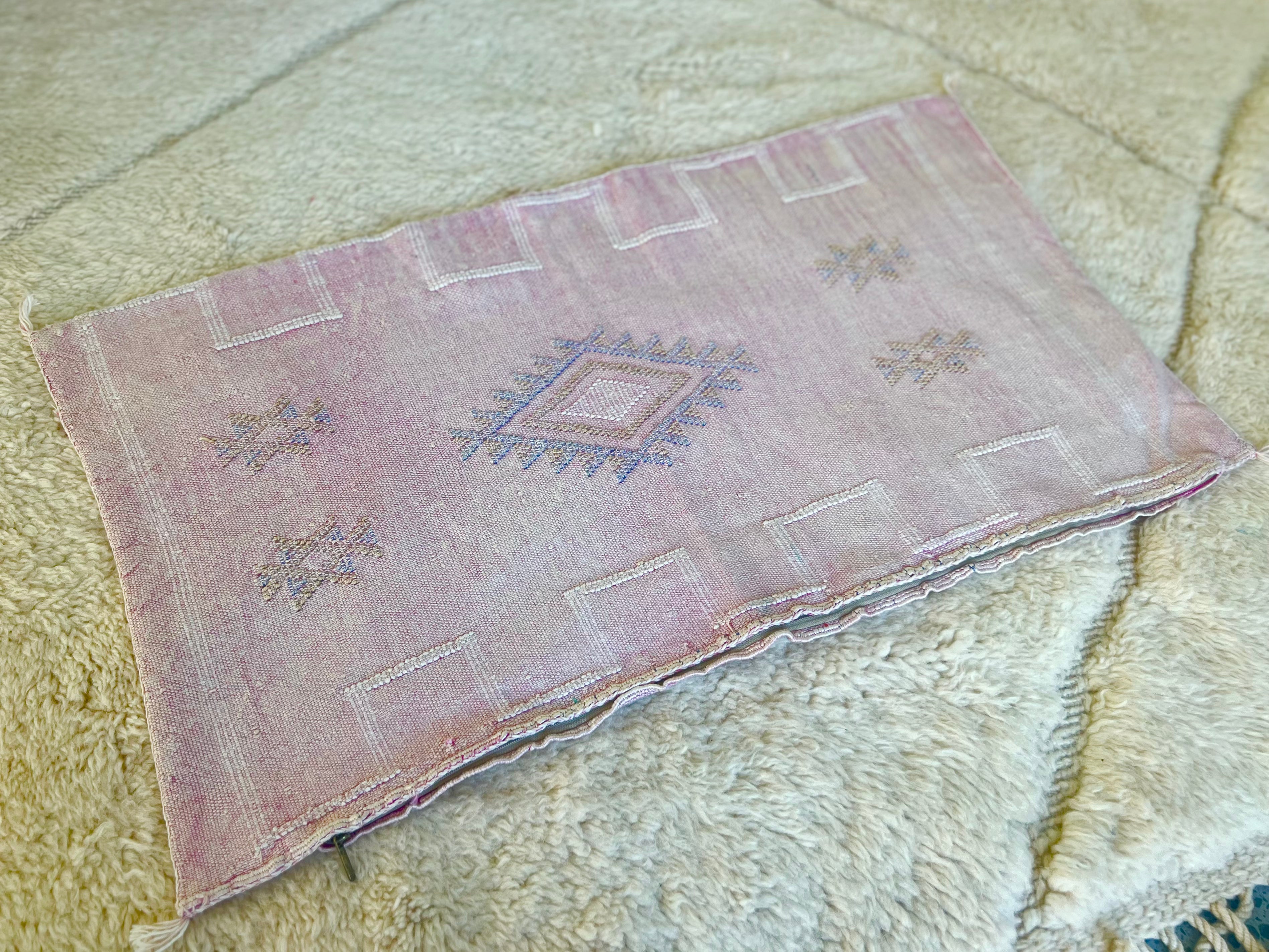 Cactus Silk Cushion approx 95 x50 - Pale Pink