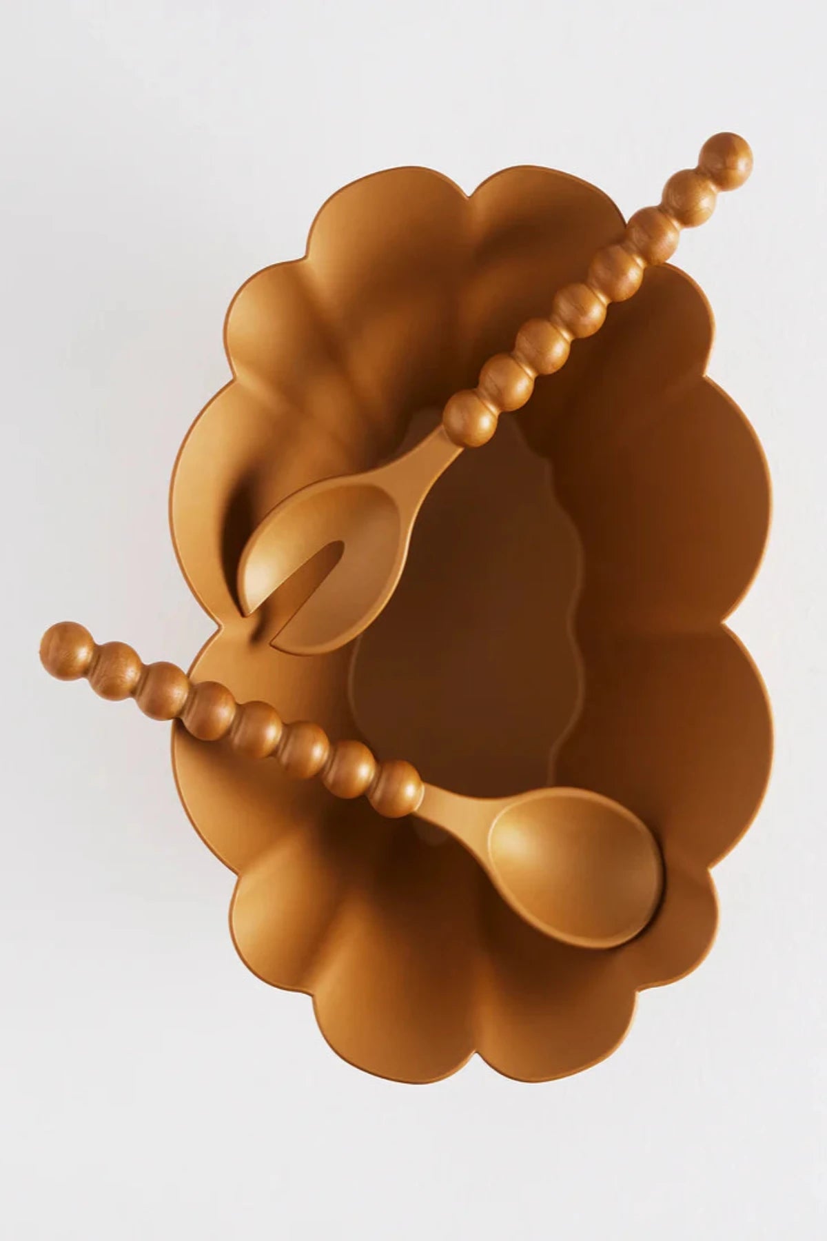 Cloud Serving Basket Caramel