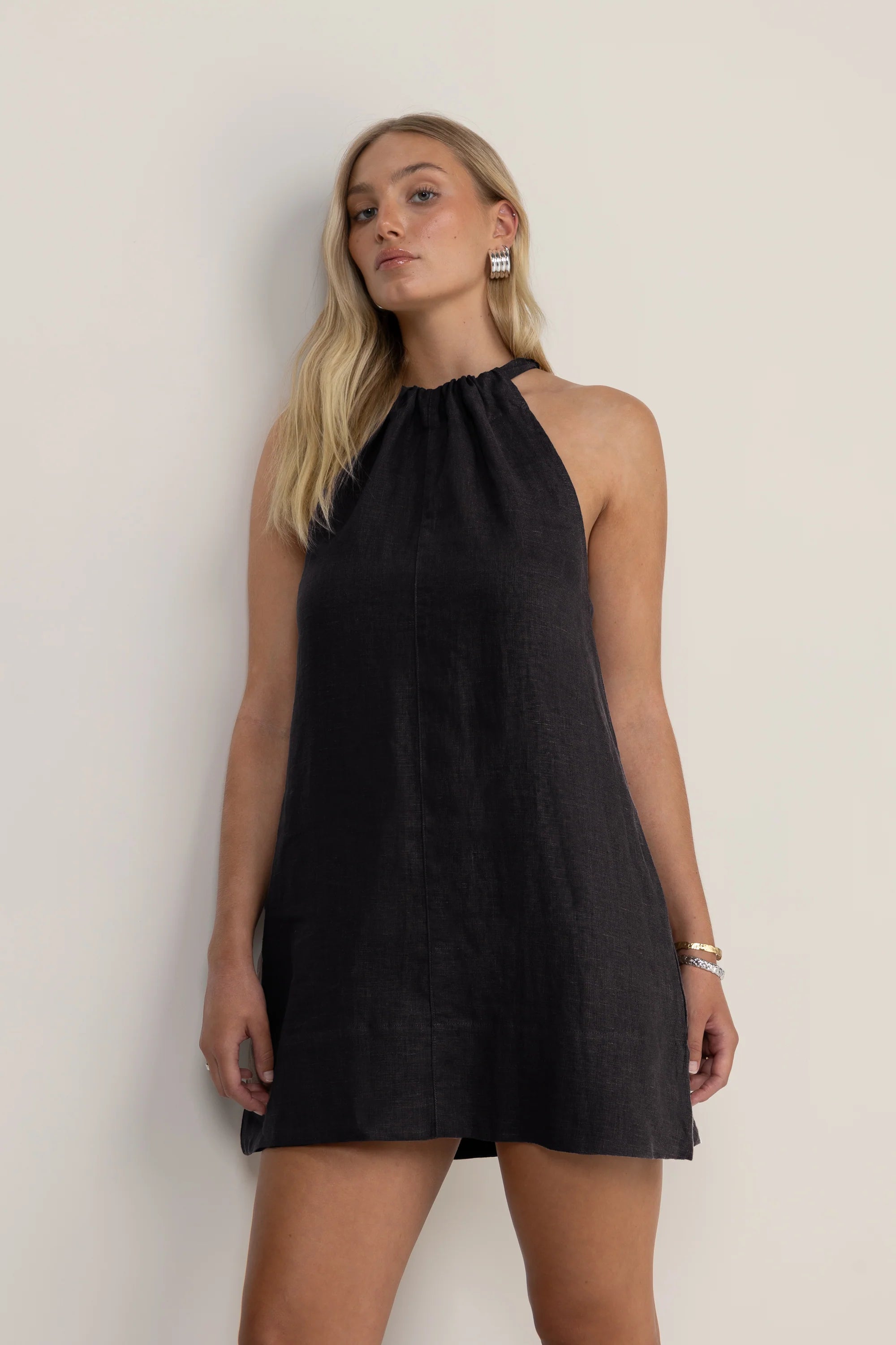 Luna Linen Mini Dress Black