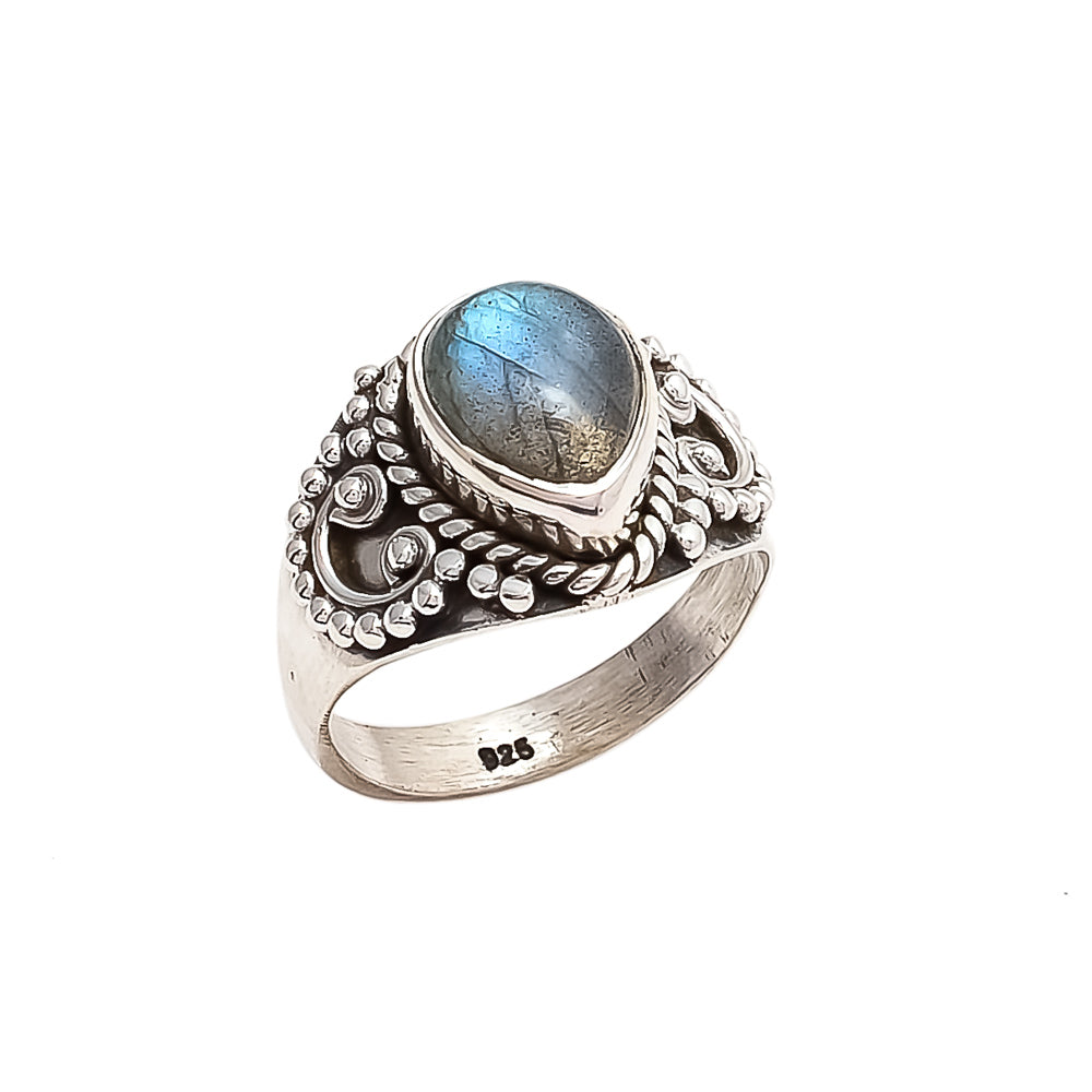 Venus Ring - Labradorite