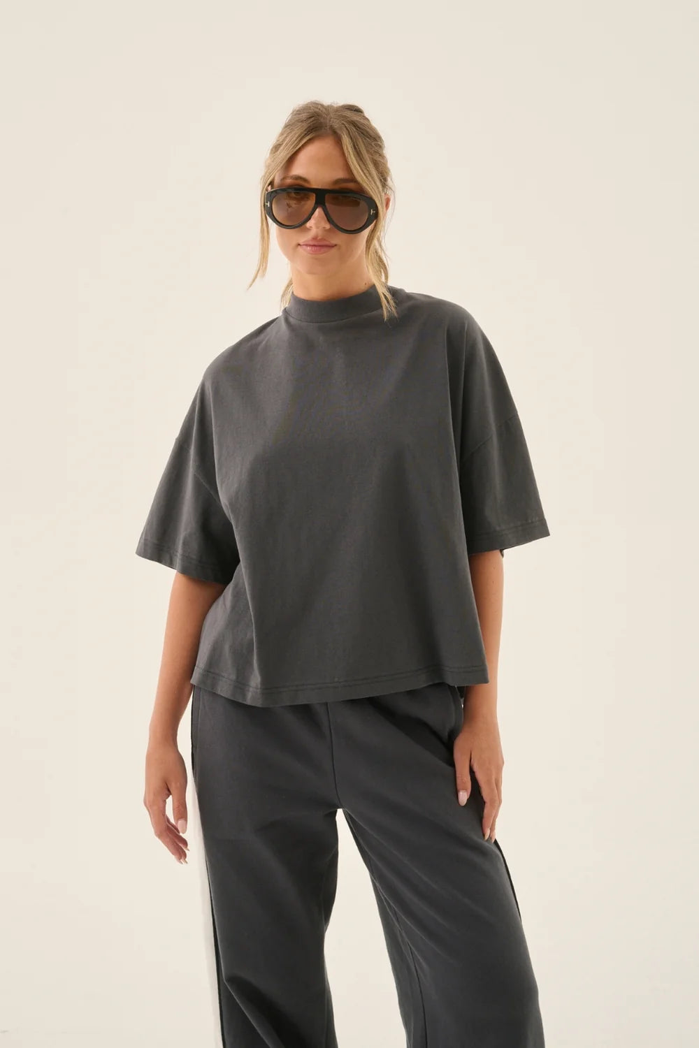 Palmera Oversized Tee -  Washed Black