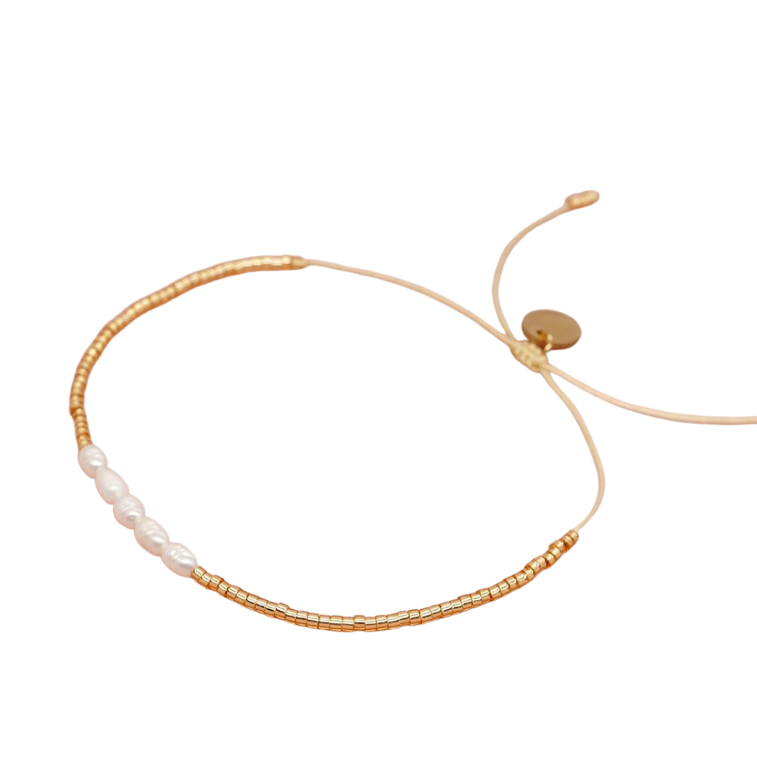 Handmade Freshwater Pearl +Gold Bead Bracelet