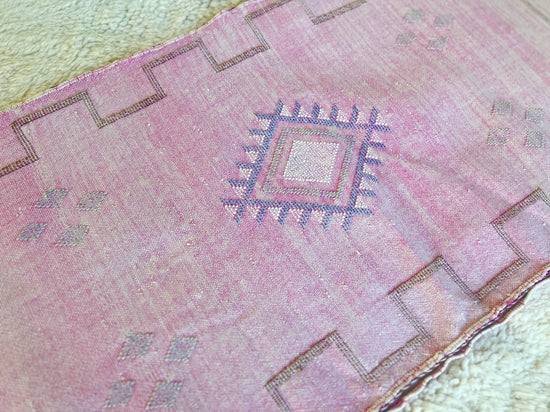 Cactus Silk Cushion approx 95 x50 - Pink